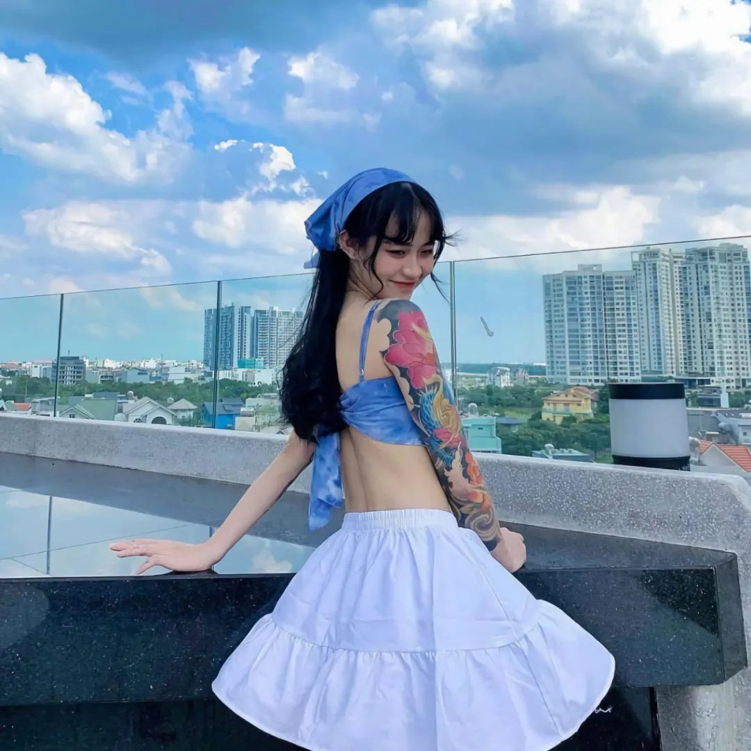 伯纳德特的真实本质